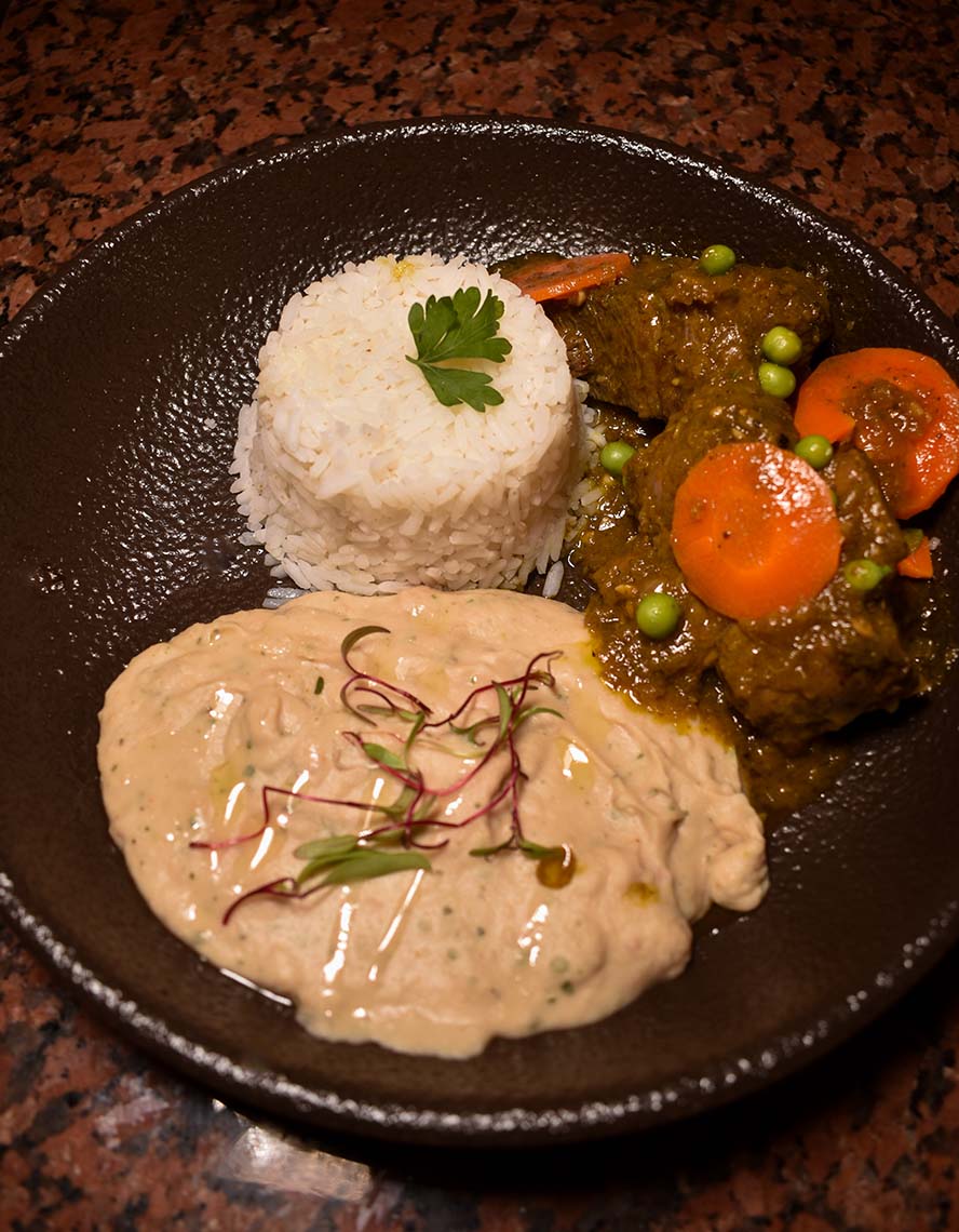Plato Destacado